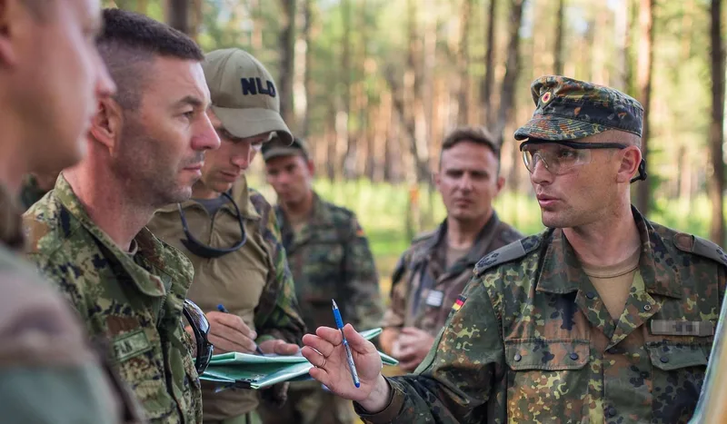Militärische Führung im Einsatz
