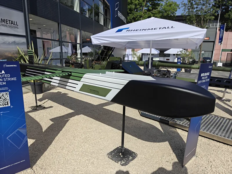 Das Joint Venture zwischen Rheinmetall und Destinus wurde erst im April gegründet – doch es soll schnell gehen mit den Marschflugkörpern. Hier im Bild: Ruta Blok 2 auf der Eurosatory 2026 in Paris.