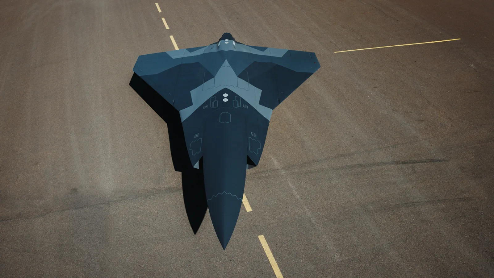 Ein maßstabsgetreues Konzeptmodell eines unbemannten Kampfflugzeugs von Saab mit der Bezeichnung A3-001.