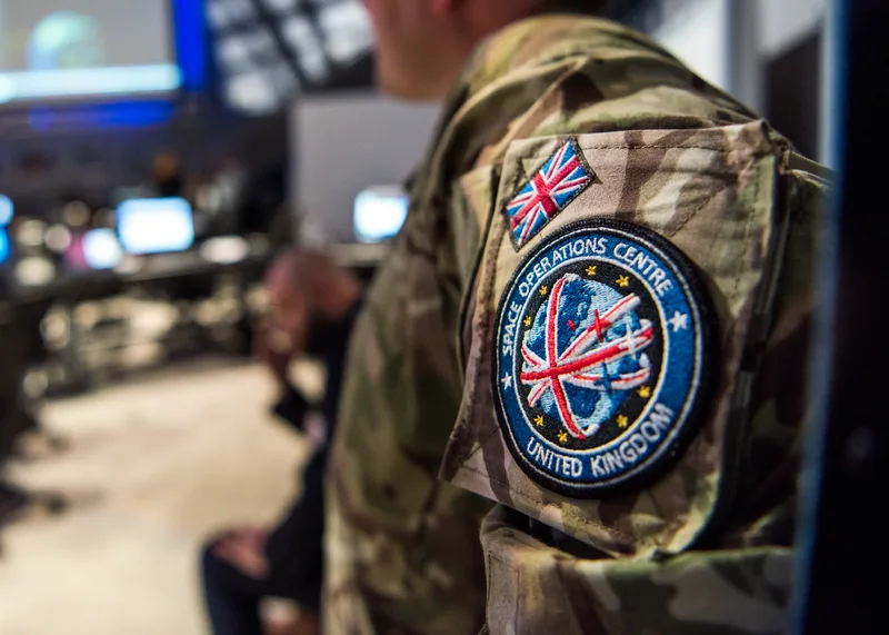 Die neue britische Raumfahrtstrategie wird sich darauf konzentrieren, Verteidigungs- und Sicherheitstechnologien bereitzustellen – und dabei einen ressortübergreifenden Regierungsansatz verfolgen.