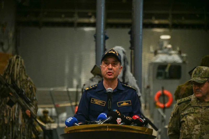 Turkish Navy Chief Adm Ercüment Tatlıoğlu delivering his remarks to assembled journalists aboard the TCG Anadolu during Denizkurdu-I/2026.