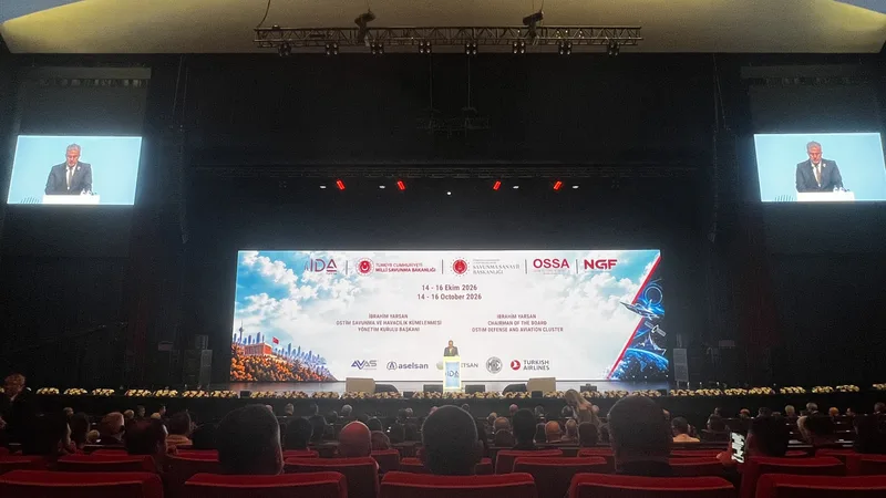 İbrahim Yarsan, Vorstandsvorsitzender des türkischen Clusters für Verteidigung und Luftfahrt OSTIM, eröffnete die IDA Türkiye 2026.